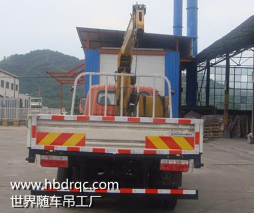 十通随车起重运输车,随车吊,吊车图片