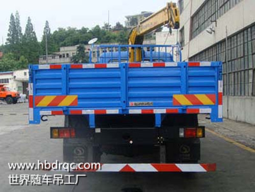 十通6.3吨单桥随车起重运输车/随车吊图片