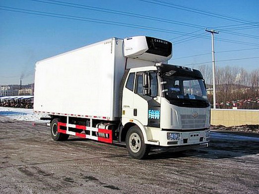 解放一汽冷藏车6.8米图片