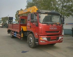 CLW5167JSQN5型随车起重运输车图片