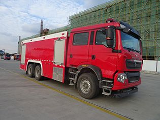 CLW5320GXFPM160/HW型泡沫消防车图片