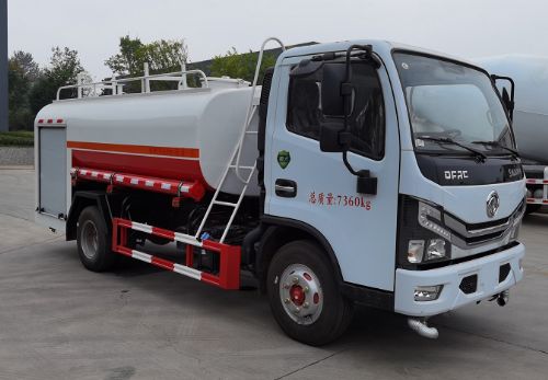 CLW5070GSS6XC型洒水车图片