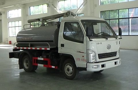 CLW5040GXE6HH型吸粪车图片